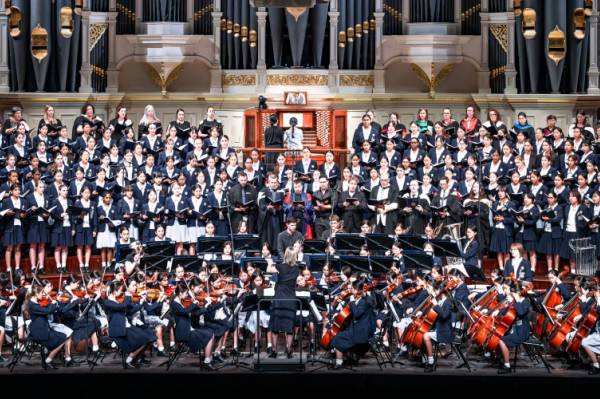 Einladung: Adventkonzert in Minoritenkirche